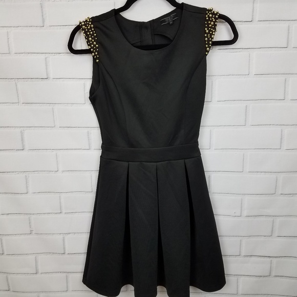 guess black and gold dress